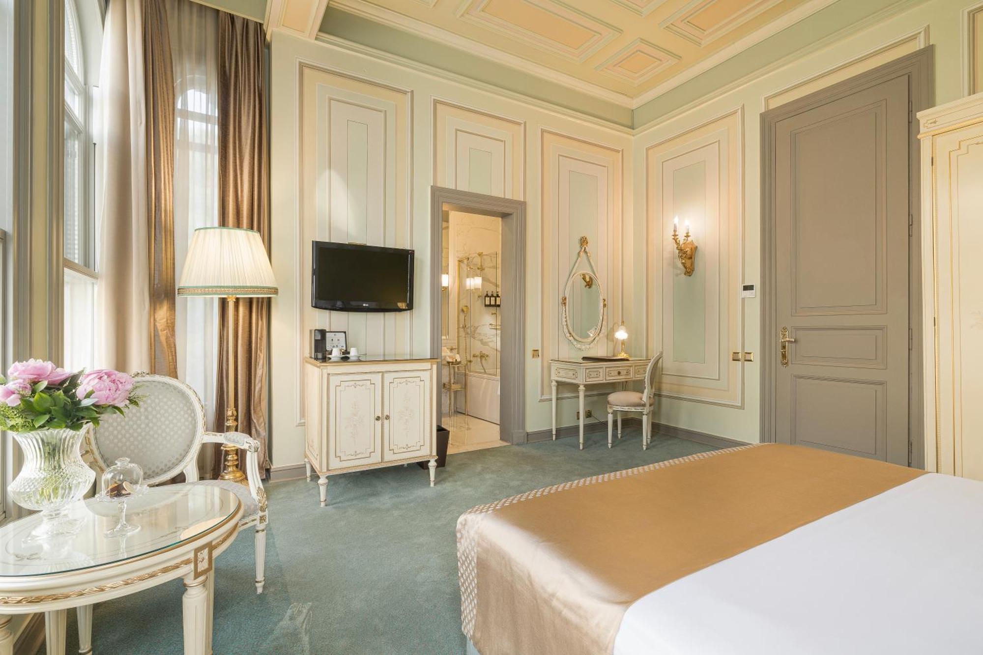 מלון Bosphorus Palace